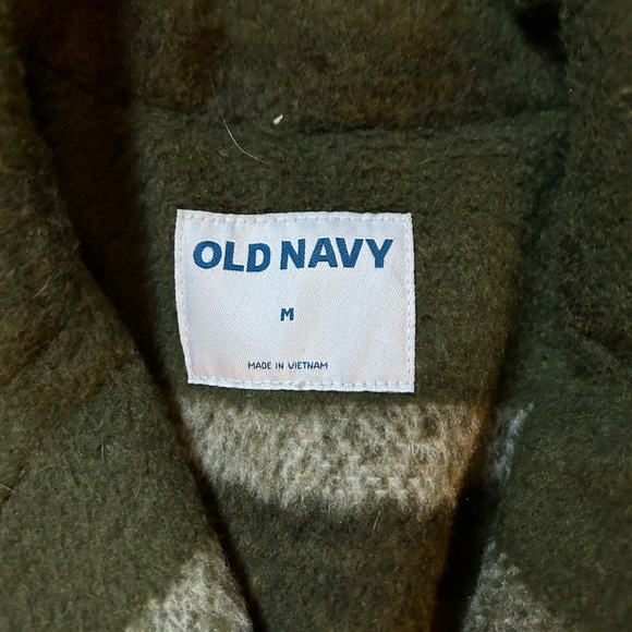 old navy coat - Picture 3 of 4